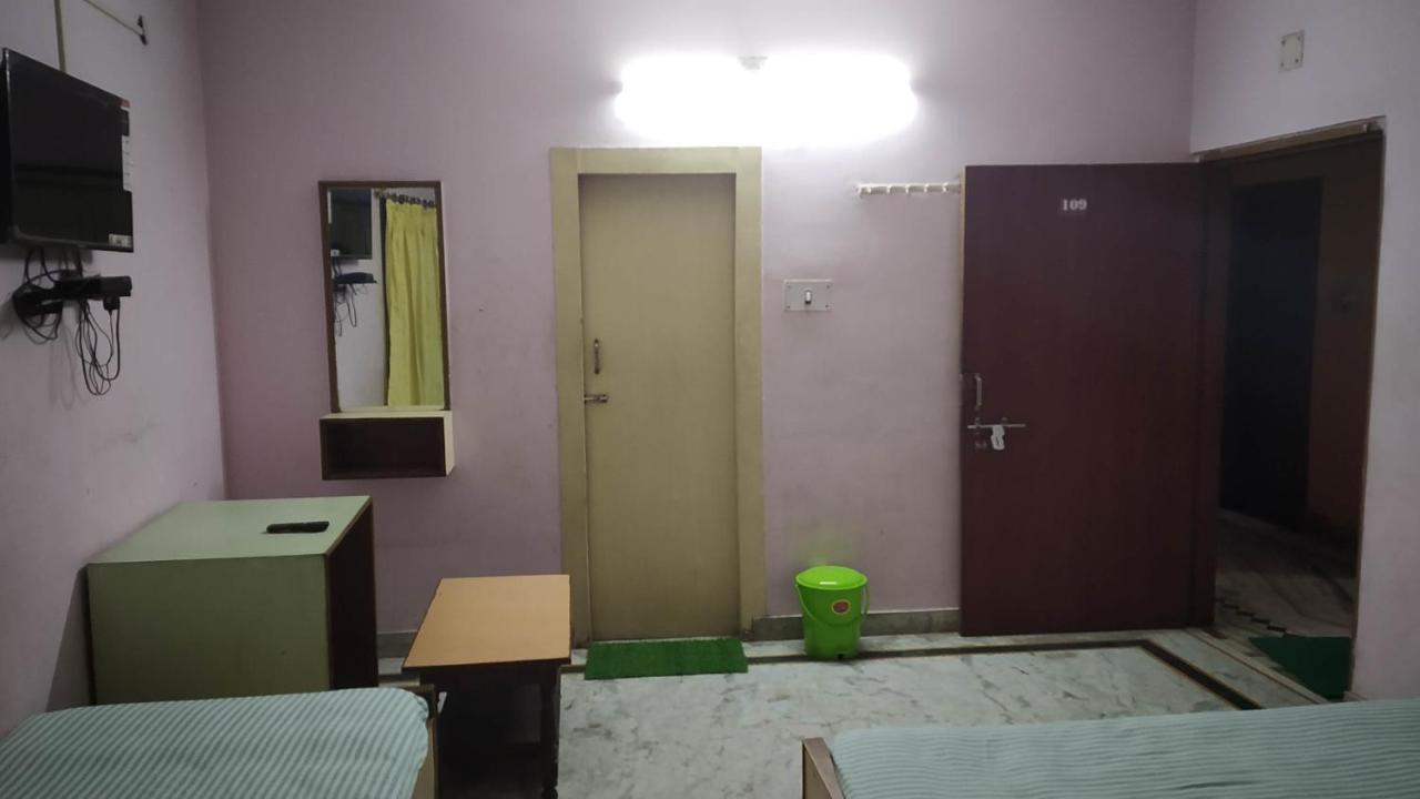 Hotel Vijay Shankar Ранчи Экстерьер фото